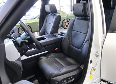 2024 Toyota Sequoia Platinum   - Photo 23 - Portland, OR 97230