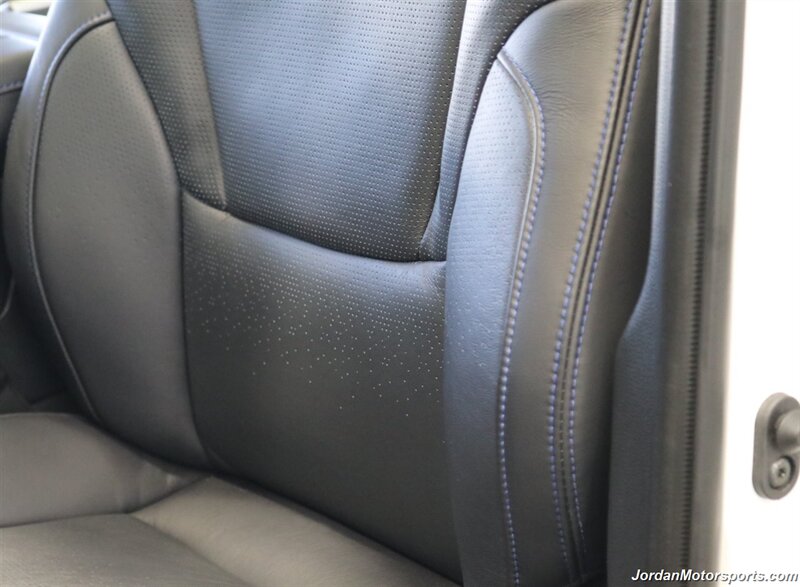 2024 Toyota Sequoia Platinum   - Photo 14 - Portland, OR 97230