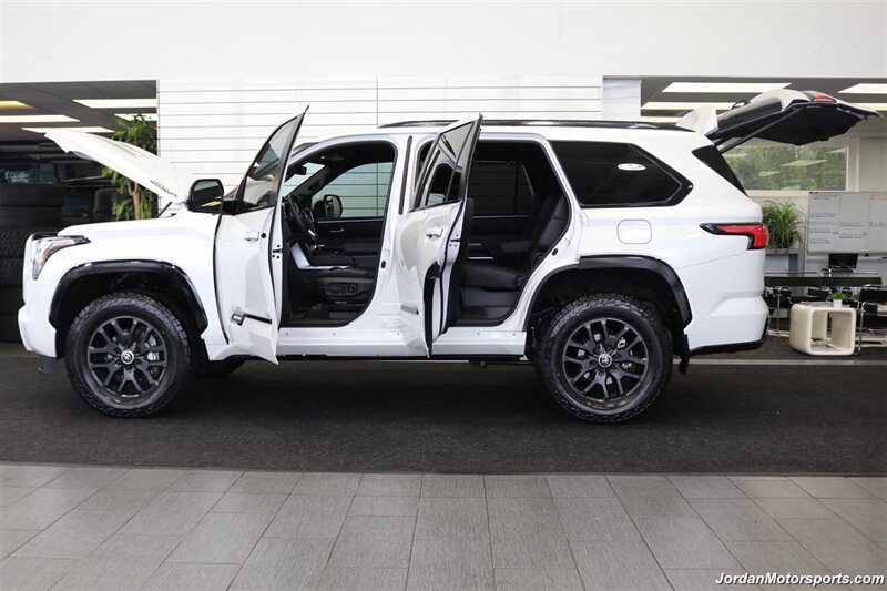 2024 Toyota Sequoia Platinum  1-OWNER* NEW 2.25 " WESTCOTT LEVEL LIFT* NEW 35 "FALKEN WILDPEAKS AT4 TIRES* PANORAMIC ROOF* POWER RUNNING BOARDS* REAR CAPTAINS* CERAMIC COATED INSIDE & OUTSIDE* CLEAR BRA PPF FRONT END* ALL KEYS - Photo 10 - Portland, OR 97230
