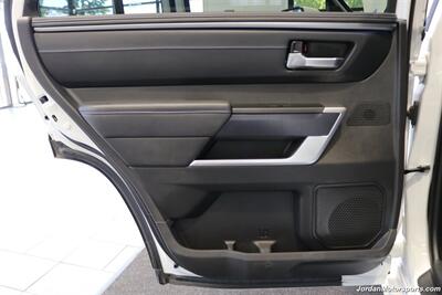 2024 Toyota Sequoia Platinum   - Photo 78 - Portland, OR 97230