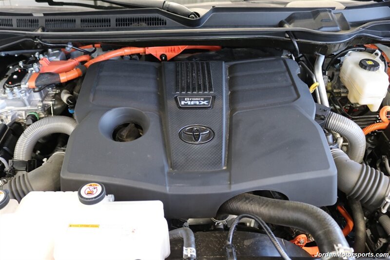 2024 Toyota Sequoia Platinum   - Photo 73 - Portland, OR 97230