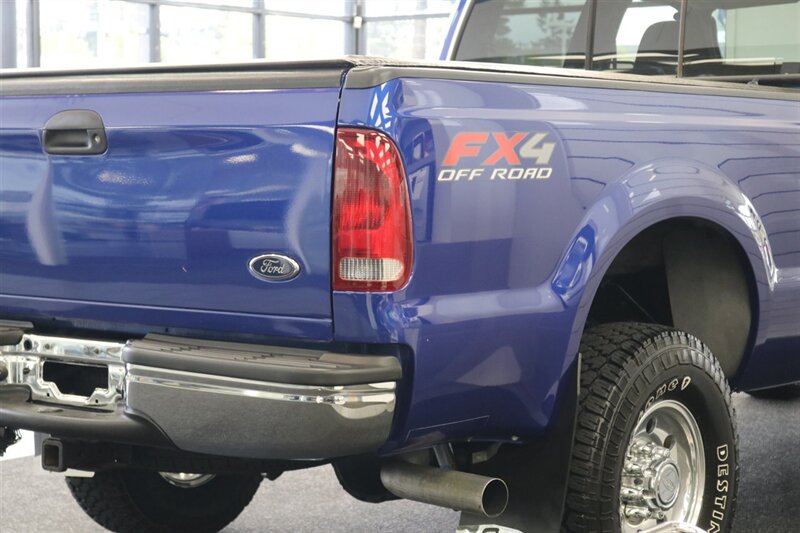 2003 Ford F-350 Super Duty XLT 4dr Crew Cab XLT   - Photo 38 - Portland, OR 97230