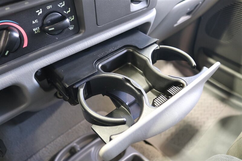 2003 Ford F-350 Super Duty XLT 4dr Crew Cab XLT   - Photo 91 - Portland, OR 97230