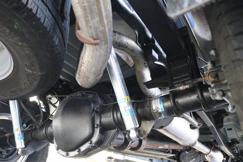 2003 Ford F-350 Super Duty XLT 4dr Crew Cab XLT   - Photo 31 - Portland, OR 97230