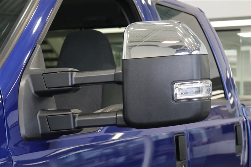 2003 Ford F-350 Super Duty XLT 4dr Crew Cab XLT   - Photo 46 - Portland, OR 97230