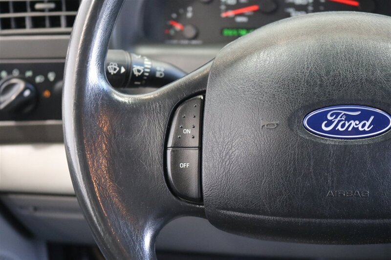 2003 Ford F-350 Super Duty XLT 4dr Crew Cab XLT   - Photo 86 - Portland, OR 97230