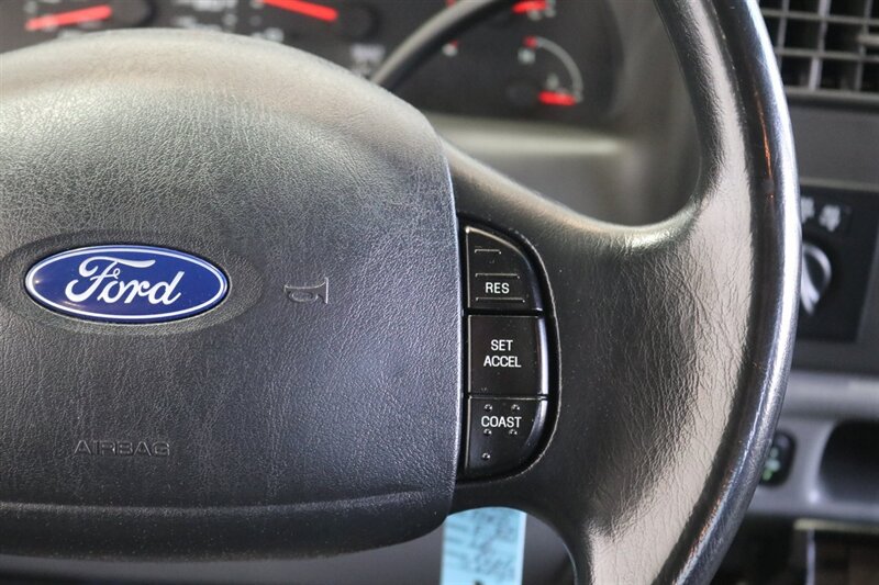 2003 Ford F-350 Super Duty XLT 4dr Crew Cab XLT   - Photo 87 - Portland, OR 97230