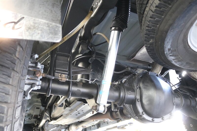 2003 Ford F-350 Super Duty XLT 4dr Crew Cab XLT   - Photo 30 - Portland, OR 97230