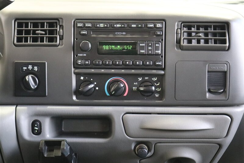 2003 Ford F-350 Super Duty XLT 4dr Crew Cab XLT   - Photo 89 - Portland, OR 97230