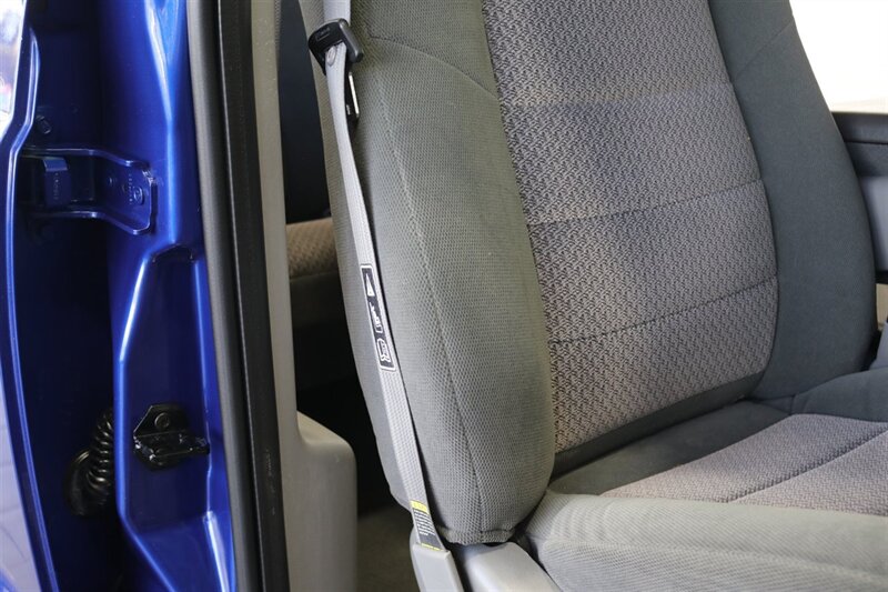 2003 Ford F-350 Super Duty XLT 4dr Crew Cab XLT   - Photo 75 - Portland, OR 97230