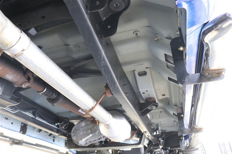 2003 Ford F-350 Super Duty XLT 4dr Crew Cab XLT   - Photo 26 - Portland, OR 97230