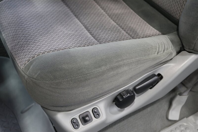 2003 Ford F-350 Super Duty XLT 4dr Crew Cab XLT   - Photo 72 - Portland, OR 97230