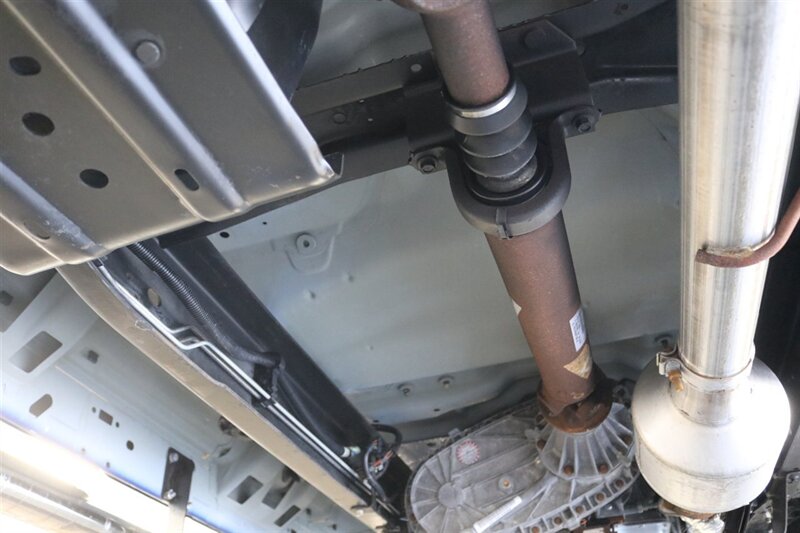 2003 Ford F-350 Super Duty XLT 4dr Crew Cab XLT   - Photo 29 - Portland, OR 97230