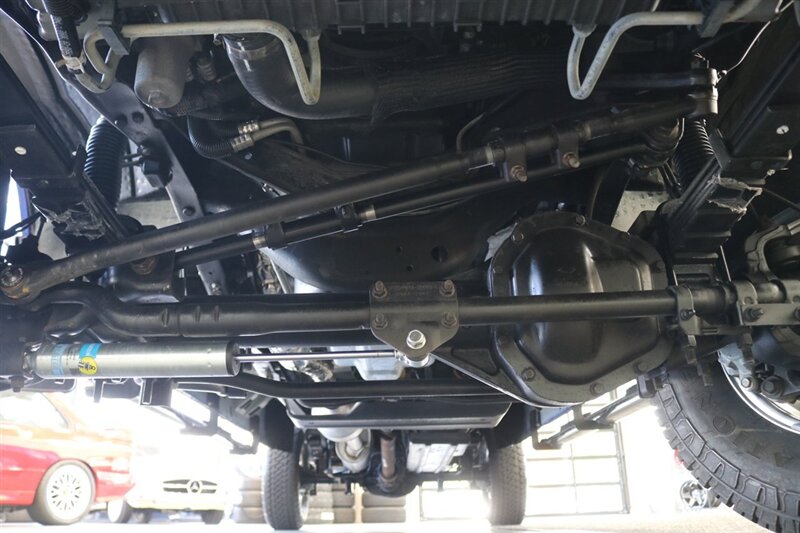 2003 Ford F-350 Super Duty XLT 4dr Crew Cab XLT   - Photo 34 - Portland, OR 97230