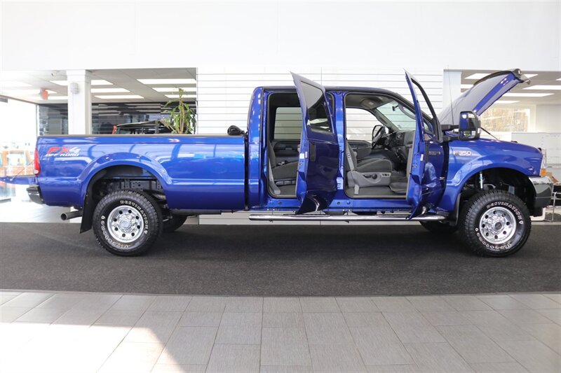 2003 Ford F-350 Super Duty XLT 4dr Crew Cab XLT   - Photo 11 - Portland, OR 97230