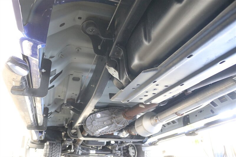 2003 Ford F-350 Super Duty XLT 4dr Crew Cab XLT   - Photo 27 - Portland, OR 97230