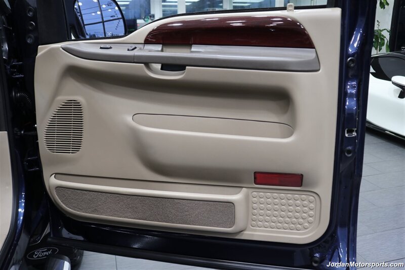 2004 Ford Excursion Eddie Bauer  1-OWNER* 73K MLS* 100% RUST FREE* NEW 100% ENGINE BULLT PROOFING* NEW 2.5 " BILSTEIN 5100 SHOCKS* NEW 35 "BFG KO3 10-PLY TIRES* S&B INTAKE* 4 " EXHAUST* 100% RUST FREE* REAR CAPTAINS* MOON ROOF - Photo 65 - Portland, OR 97230