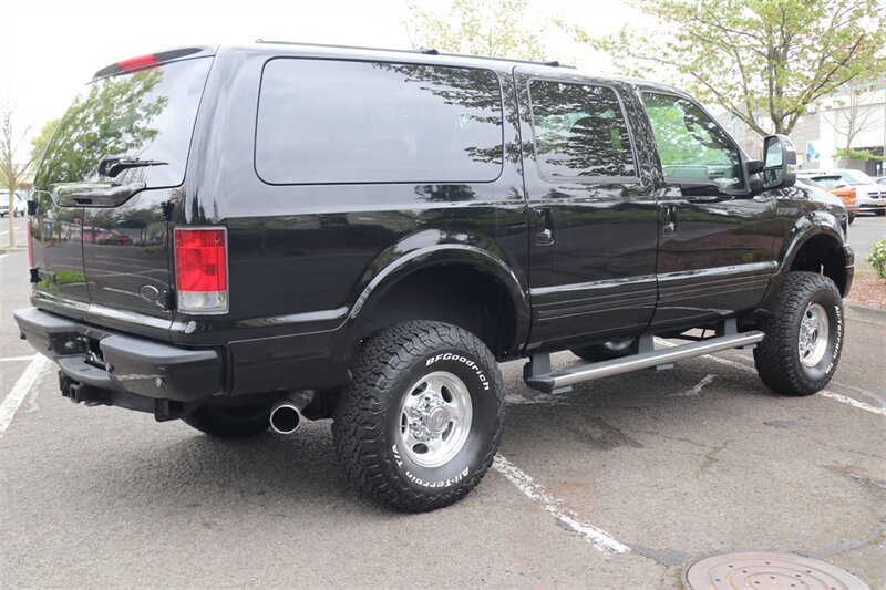 2005 Ford Excursion Limited  1-CALIFORNIA OWNER* 100% RUST FREE* NEW ENGINE BULLET PROOF SERVICE W/ ARP HEAD STUDS* BILSTEIN 4 " LIFT* BFGs* FULL SERVICE - Photo 5 - Portland, OR 97230
