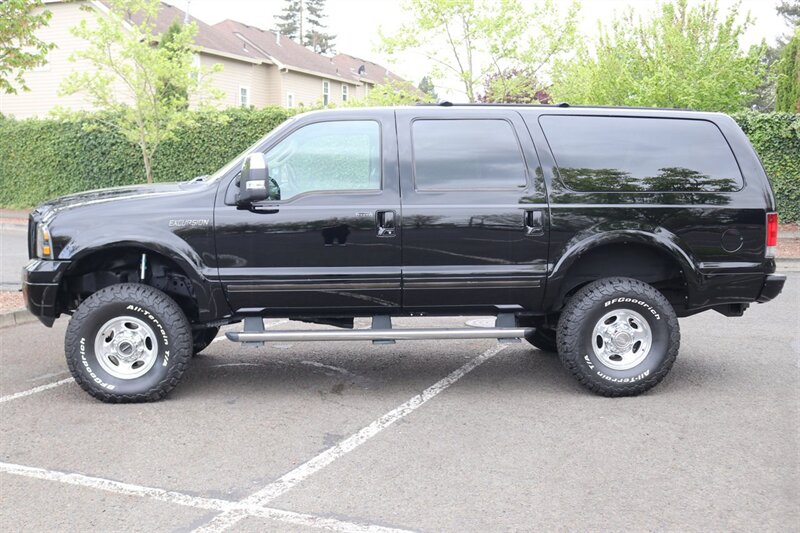 2005 Ford Excursion Limited  1-CALIFORNIA OWNER* 100% RUST FREE* NEW ENGINE BULLET PROOF SERVICE W/ ARP HEAD STUDS* BILSTEIN 4 " LIFT* BFGs* FULL SERVICE - Photo 2 - Portland, OR 97230