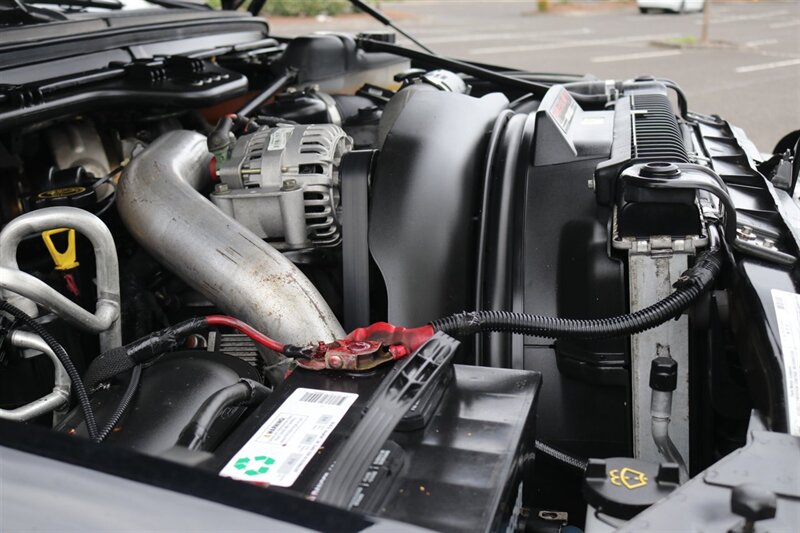 2005 Ford Excursion Limited  1-CALIFORNIA OWNER* 100% RUST FREE* NEW ENGINE BULLET PROOF SERVICE W/ ARP HEAD STUDS* BILSTEIN 4 " LIFT* BFGs* FULL SERVICE - Photo 21 - Portland, OR 97230