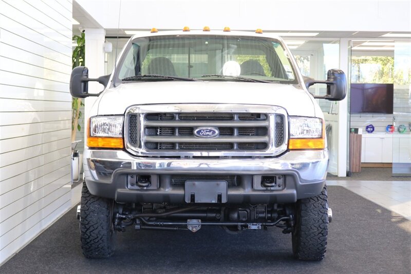 2000 Ford F-350 xlt 2-OWNER* NEW 3 "LEVEL LIFT W/BILSTEIN 5100 SHOCKS* NEW BFG KO3s* NEW WHEELS* COOLANT-BRAKE FLUID FLUSHES* NEW AC COMPRESSOR W/CHARGE* NEW BATTERIES* DEALER SERVICED SINCE NEW* NO RUST* ALL BOOKS & KEYS - Photo 8 - Portland, OR 97230