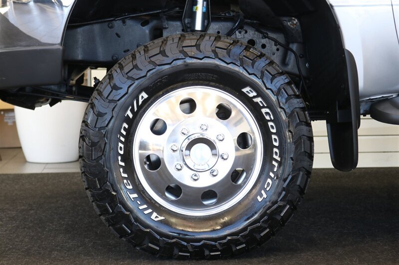 2000 Ford F-350 xlt 2-OWNER* NEW 3 "LEVEL LIFT W/BILSTEIN 5100 SHOCKS* NEW BFG KO3s* NEW WHEELS* COOLANT-BRAKE FLUID FLUSHES* NEW AC COMPRESSOR W/CHARGE* NEW BATTERIES* DEALER SERVICED SINCE NEW* NO RUST* ALL BOOKS & KEYS - Photo 20 - Portland, OR 97230
