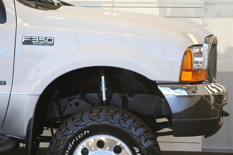 2000 Ford F-350 xlt 2-OWNER* NEW 3 "LEVEL LIFT W/BILSTEIN 5100 SHOCKS* NEW BFG KO3s* NEW WHEELS* COOLANT-BRAKE FLUID FLUSHES* NEW AC COMPRESSOR W/CHARGE* NEW BATTERIES* DEALER SERVICED SINCE NEW* NO RUST* ALL BOOKS & KEYS - Photo 57 - Portland, OR 97230