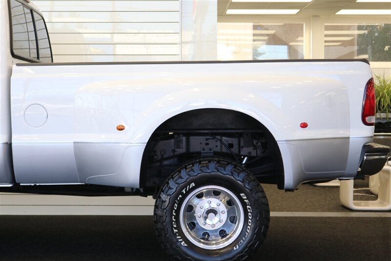 2000 Ford F-350 xlt 2-OWNER* NEW 3 "LEVEL LIFT W/BILSTEIN 5100 SHOCKS* NEW BFG KO3s* NEW WHEELS* COOLANT-BRAKE FLUID FLUSHES* NEW AC COMPRESSOR W/CHARGE* NEW BATTERIES* DEALER SERVICED SINCE NEW* NO RUST* ALL BOOKS & KEYS - Photo 60 - Portland, OR 97230