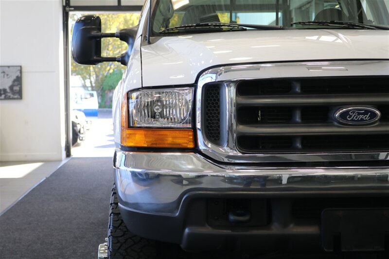 2000 Ford F-350 xlt 2-OWNER* NEW 3 "LEVEL LIFT W/BILSTEIN 5100 SHOCKS* NEW BFG KO3s* NEW WHEELS* COOLANT-BRAKE FLUID FLUSHES* NEW AC COMPRESSOR W/CHARGE* NEW BATTERIES* DEALER SERVICED SINCE NEW* NO RUST* ALL BOOKS & KEYS - Photo 54 - Portland, OR 97230