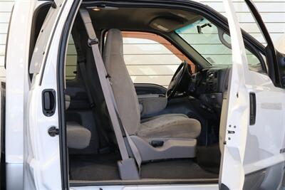 2000 Ford F-350 xlt 2-OWNER* NEW 3 "LEVEL LIFT W/BILSTEIN 5100 SHOCKS* NEW BFG KO3s* NEW WHEELS* COOLANT-BRAKE FLUID FLUSHES* NEW AC COMPRESSOR W/CHARGE* NEW BATTERIES* DEALER SERVICED SINCE NEW* NO RUST* ALL BOOKS & KEYS - Photo 45 - Portland, OR 97230