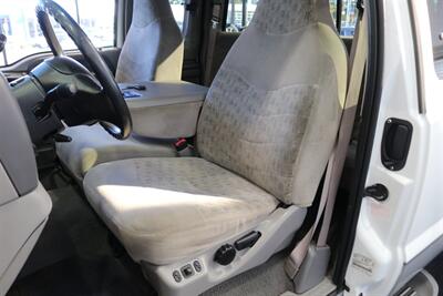 2000 Ford F-350 xlt 2-OWNER* NEW 3 "LEVEL LIFT W/BILSTEIN 5100 SHOCKS* NEW BFG KO3s* NEW WHEELS* COOLANT-BRAKE FLUID FLUSHES* NEW AC COMPRESSOR W/CHARGE* NEW BATTERIES* DEALER SERVICED SINCE NEW* NO RUST* ALL BOOKS & KEYS - Photo 16 - Portland, OR 97230