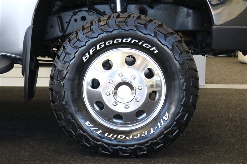 2000 Ford F-350 xlt 2-OWNER* NEW 3 "LEVEL LIFT W/BILSTEIN 5100 SHOCKS* NEW BFG KO3s* NEW WHEELS* COOLANT-BRAKE FLUID FLUSHES* NEW AC COMPRESSOR W/CHARGE* NEW BATTERIES* DEALER SERVICED SINCE NEW* NO RUST* ALL BOOKS & KEYS - Photo 48 - Portland, OR 97230