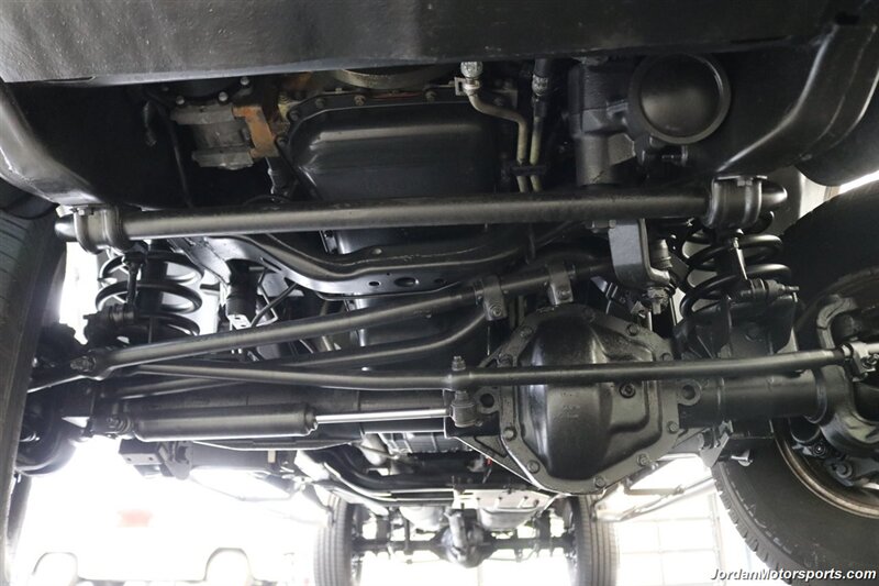 2002 Dodge Ram 2500 SLT  100% RUST FREE* NEW BRAKES-ROTORS-CALIPERS-AC COMPRESSOR-AC CHARGE-OIL CHANGE-AIR FILTER-BRAKE FLUID & COOLANT FLUSH-NEW WIPERS-NEW SERPENTINE BELT & TENSIONER* ALL KEYS* SPRAY IN BED LINER - Photo 37 - Portland, OR 97230
