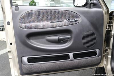 2002 Dodge Ram 2500 SLT  100% RUST FREE* NEW BRAKES-ROTORS-CALIPERS-AC COMPRESSOR-AC CHARGE-OIL CHANGE-AIR FILTER-BRAKE FLUID & COOLANT FLUSH-NEW WIPERS-NEW SERPENTINE BELT & TENSIONER* ALL KEYS* SPRAY IN BED LINER - Photo 60 - Portland, OR 97230