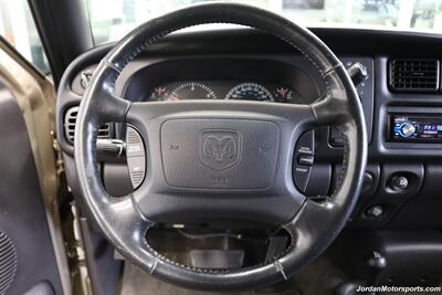 2002 Dodge Ram 2500 SLT  100% RUST FREE* NEW BRAKES-ROTORS-CALIPERS-AC COMPRESSOR-AC CHARGE-OIL CHANGE-AIR FILTER-BRAKE FLUID & COOLANT FLUSH-NEW WIPERS-NEW SERPENTINE BELT & TENSIONER* ALL KEYS* SPRAY IN BED LINER - Photo 79 - Portland, OR 97230