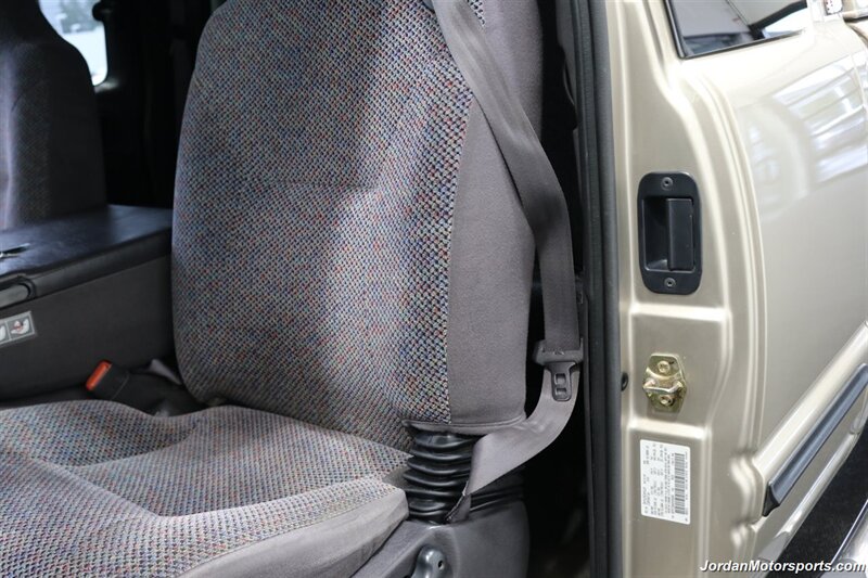 2002 Dodge Ram 2500 SLT  100% RUST FREE* NEW BRAKES-ROTORS-CALIPERS-AC COMPRESSOR-AC CHARGE-OIL CHANGE-AIR FILTER-BRAKE FLUID & COOLANT FLUSH-NEW WIPERS-NEW SERPENTINE BELT & TENSIONER* ALL KEYS* SPRAY IN BED LINER - Photo 68 - Portland, OR 97230