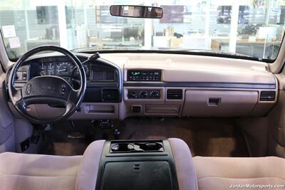 1996 Ford F-250 XLT  1-OWNER* 100% RUST & CORROSION FREE* NEW 4 " BDS LIFT W/ FOX SHOCKS* NEW 33 " BFG KO3 10-PLY TIRES* ALCOAS* FACTORY 2-TONE* NEW BRAKES - FLUIDS - FILTERS* LINEX BED LINER & BED IN NEW CONDITION - Photo 18 - Portland, OR 97230