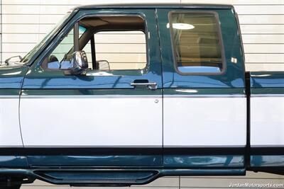 1996 Ford F-250 XLT  1-OWNER* 100% RUST & CORROSION FREE* NEW 4 " BDS LIFT W/ FOX SHOCKS* NEW 33 " BFG KO3 10-PLY TIRES* ALCOAS* FACTORY 2-TONE* NEW BRAKES - FLUIDS - FILTERS* LINEX BED LINER & BED IN NEW CONDITION - Photo 50 - Portland, OR 97230