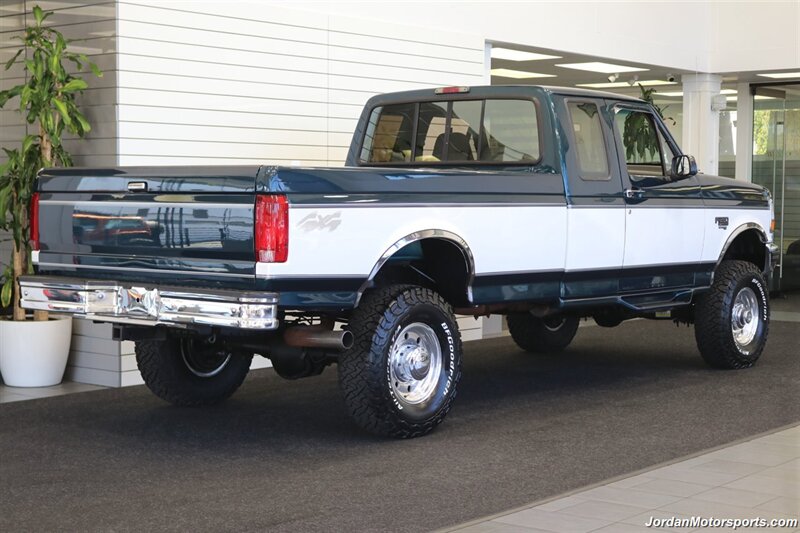 1996 Ford F-250 XLT  1-OWNER* 100% RUST & CORROSION FREE* NEW 4 " BDS LIFT W/ FOX SHOCKS* NEW 33 " BFG KO3 10-PLY TIRES* ALCOAS* FACTORY 2-TONE* NEW BRAKES - FLUIDS - FILTERS* LINEX BED LINER & BED IN NEW CONDITION - Photo 7 - Portland, OR 97230