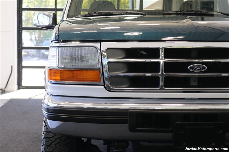 1996 Ford F-250 XLT  1-OWNER* 100% RUST & CORROSION FREE* NEW 4 " BDS LIFT W/ FOX SHOCKS* NEW 33 " BFG KO3 10-PLY TIRES* ALCOAS* FACTORY 2-TONE* NEW BRAKES - FLUIDS - FILTERS* LINEX BED LINER & BED IN NEW CONDITION - Photo 55 - Portland, OR 97230