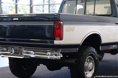 1996 Ford F-250 XLT  1-OWNER* 100% RUST & CORROSION FREE* NEW 4 " BDS LIFT W/ FOX SHOCKS* NEW 33 " BFG KO3 10-PLY TIRES* ALCOAS* FACTORY 2-TONE* NEW BRAKES - FLUIDS - FILTERS* LINEX BED LINER & BED IN NEW CONDITION - Photo 42 - Portland, OR 97230