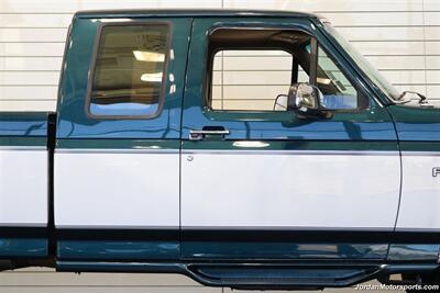 1996 Ford F-250 XLT  1-OWNER* 100% RUST & CORROSION FREE* NEW 4 " BDS LIFT W/ FOX SHOCKS* NEW 33 " BFG KO3 10-PLY TIRES* ALCOAS* FACTORY 2-TONE* NEW BRAKES - FLUIDS - FILTERS* LINEX BED LINER & BED IN NEW CONDITION - Photo 51 - Portland, OR 97230