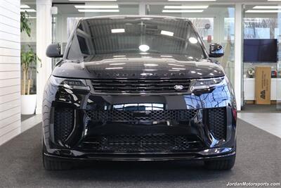 2025 Land Rover Range Rover Sport P635 SV Edition Two  1-OWNER* CERAMIC TINT* LIKE NEW WITH ALL GOODIES* COLD CLIMATE PKG* CONV PKG* EXPOSED HOOD CARBON* 4-ZONE CLIMATE - Photo 7 - Portland, OR 97230