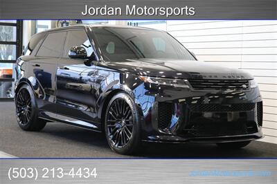 2025 Land Rover Range Rover Sport P635 SV Edition Two  1-OWNER* CERAMIC TINT* LIKE NEW WITH ALL GOODIES* COLD CLIMATE PKG* CONV PKG* EXPOSED HOOD CARBON* 4-ZONE CLIMATE