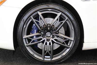 2020 Maserati Quattroporte GTS GranSport   - Photo 66 - Portland, OR 97230