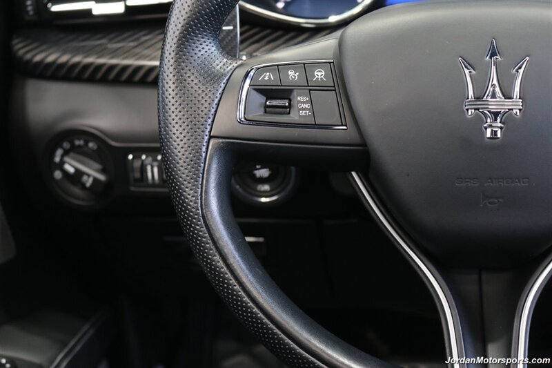 2020 Maserati Quattroporte GTS GranSport   - Photo 30 - Portland, OR 97230