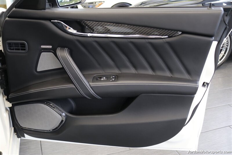 2020 Maserati Quattroporte GTS GranSport   - Photo 41 - Portland, OR 97230