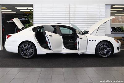 2020 Maserati Quattroporte GTS GranSport   - Photo 11 - Portland, OR 97230