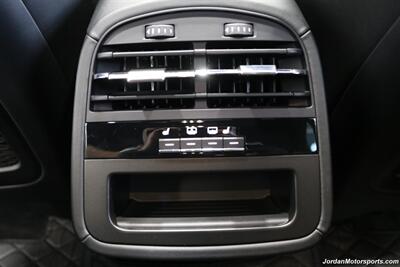 2020 Maserati Quattroporte GTS GranSport   - Photo 35 - Portland, OR 97230