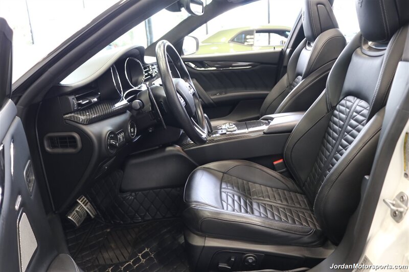 2020 Maserati Quattroporte GTS GranSport   - Photo 44 - Portland, OR 97230